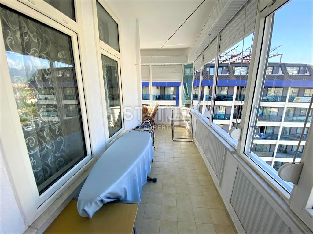 Просторная квартира с тремя спальнями в 50м от моря в районе Тосмур. 140м2 фото 22