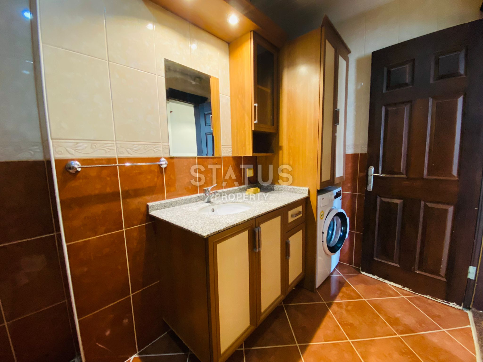 Apartment with two bedrooms and a separate kitchen, 100m from the sea in Mahmutlar. 130m2 фото 12