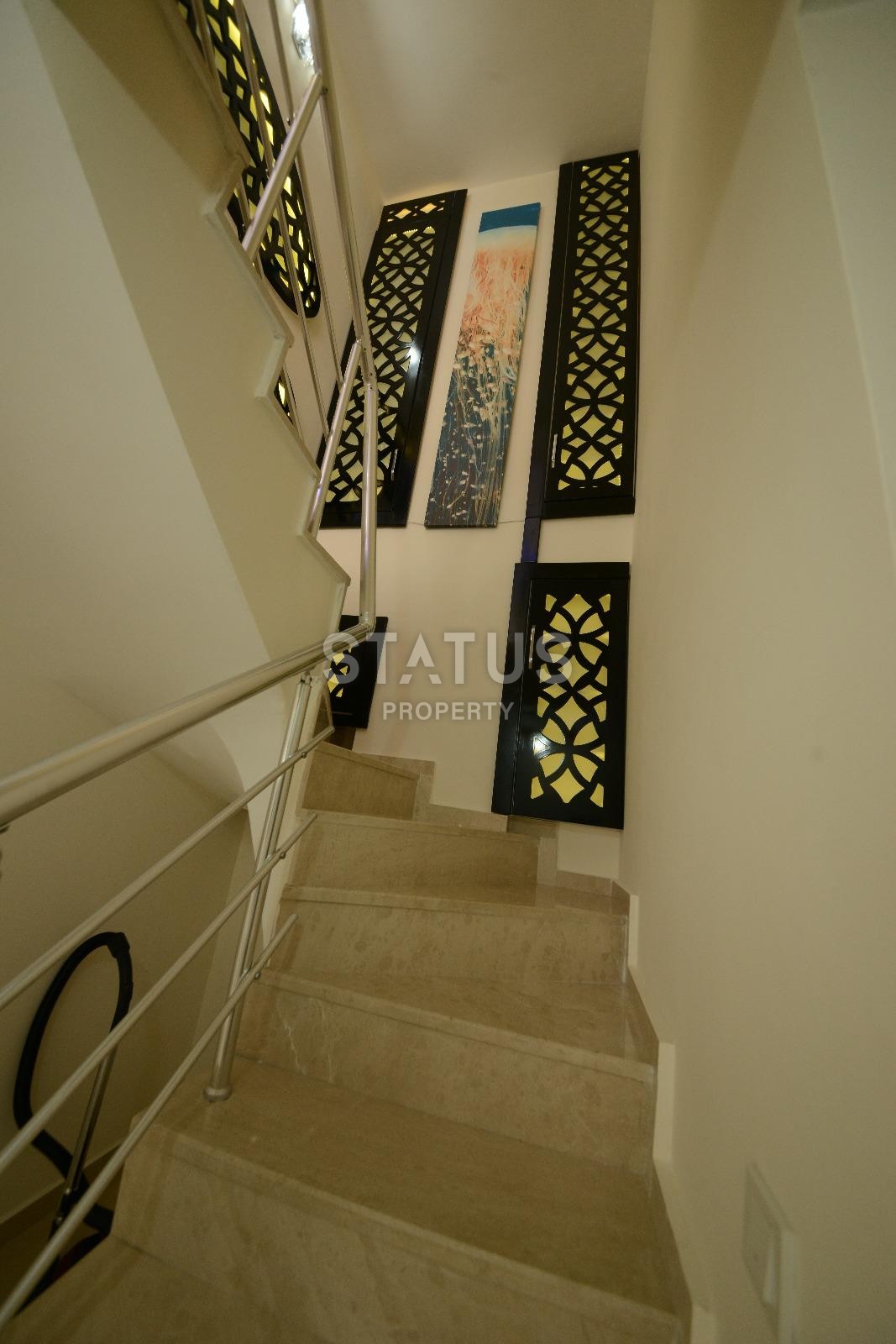 Шикарный пентхаус мебелью в новом доме в самом центре Махмутлара 200 кв.м. фото 12