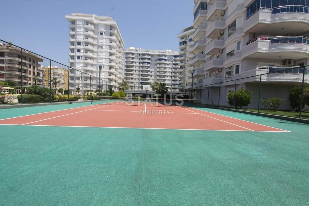 Two spacious bright turnkey apartments with two bedrooms in a residential complex from a leading developer 50m from the sea in Tosmur. 110m2 фото 21