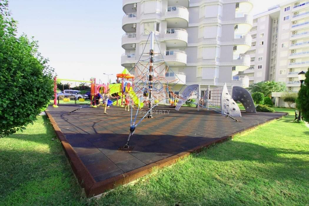 Two spacious bright turnkey apartments with two bedrooms in a residential complex from a leading developer 50m from the sea in Tosmur. 110m2 фото 24