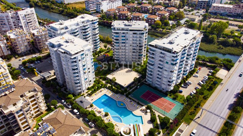 Two spacious bright turnkey apartments with two bedrooms in a residential complex from a leading developer 50m from the sea in Tosmur. 110m2 фото 37