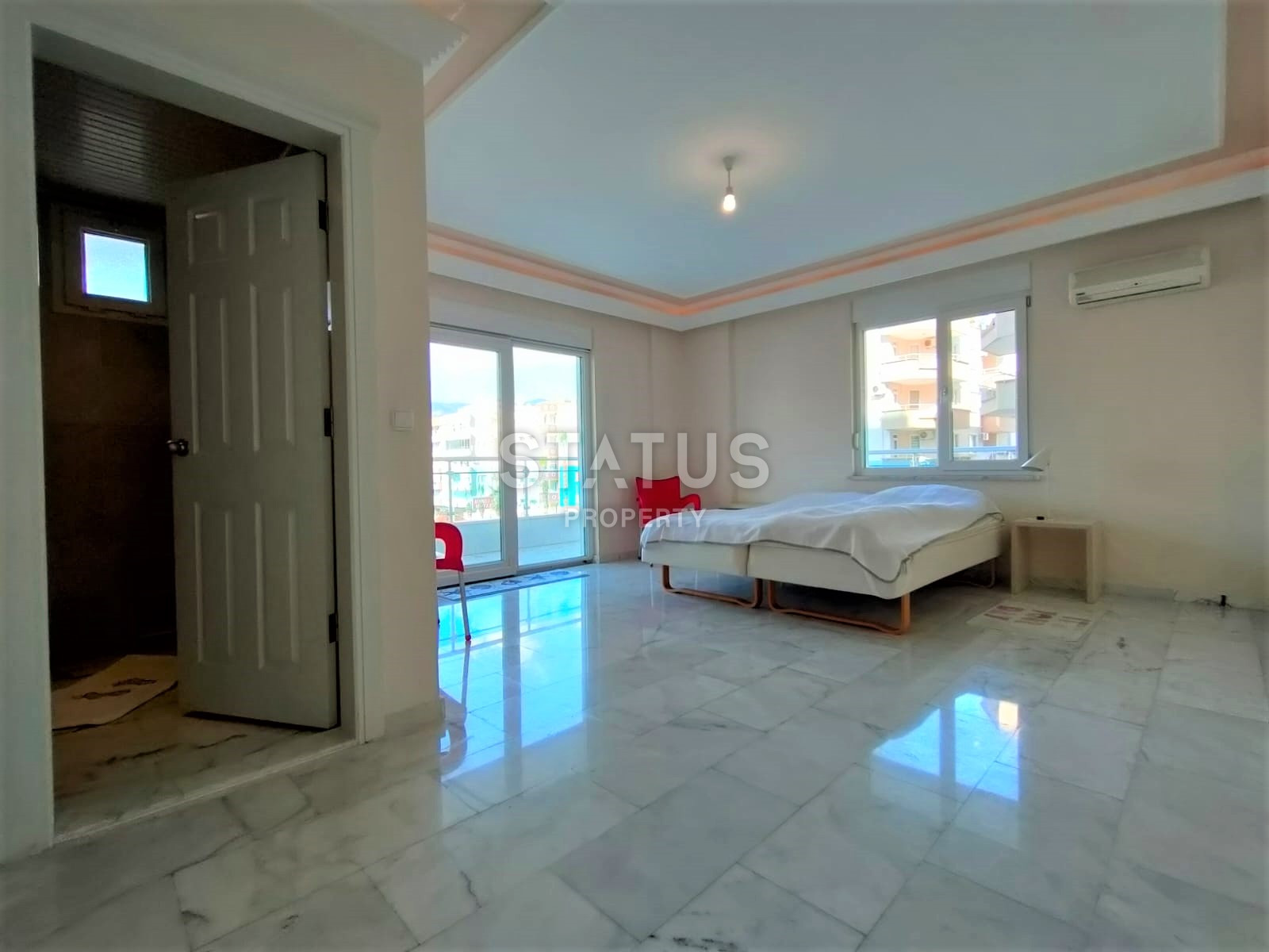 Две просторные светлые квартиры с тремя спальнями под ключ в премиальном жилом комплексе в 50м от моря в Тосмуре. 160м2 – 221м2 фото 15