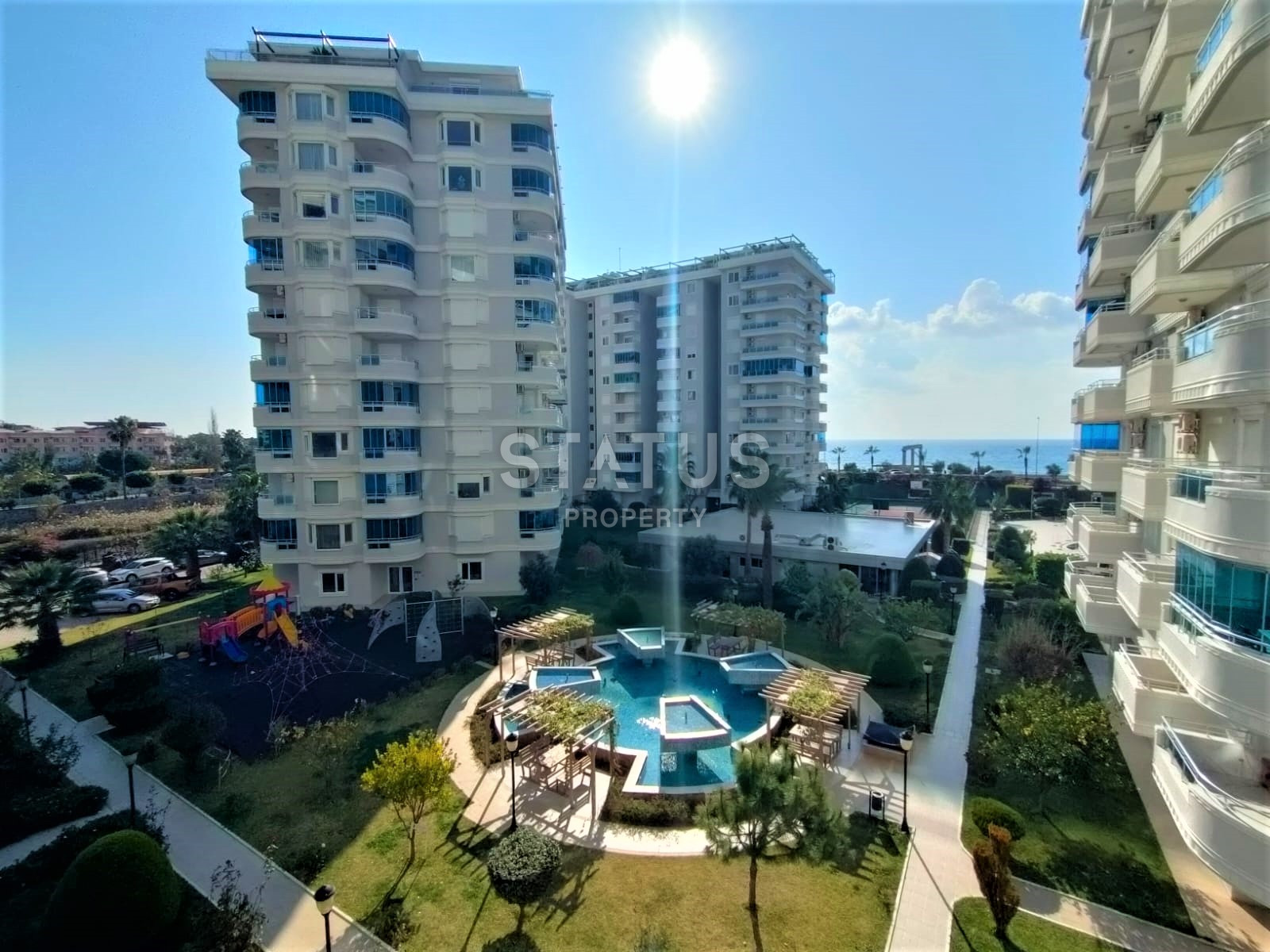 Две просторные светлые квартиры с тремя спальнями под ключ в премиальном жилом комплексе в 50м от моря в Тосмуре. 160м2 – 221м2 фото 21