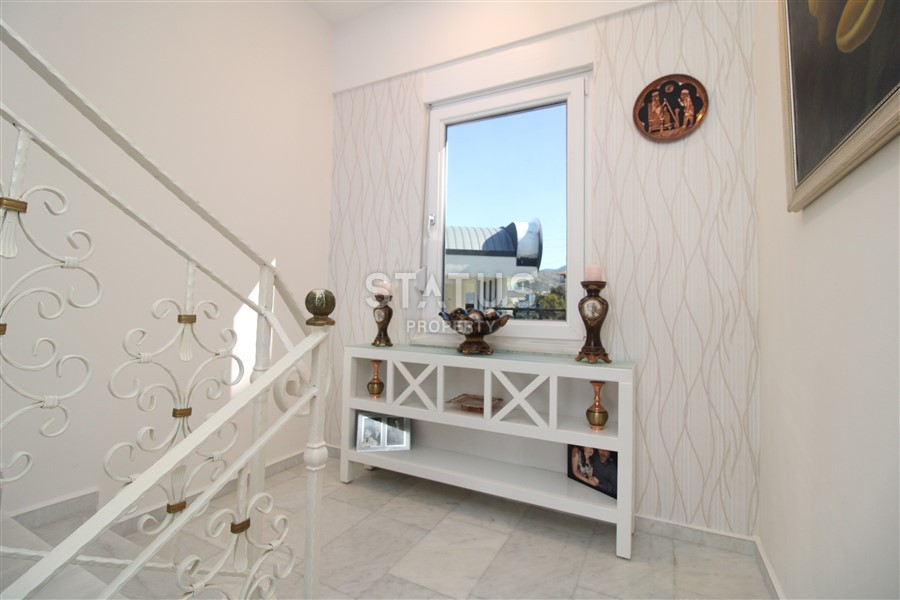 Luxurious villa 6+2 with a study and sea views. 475m2 - 750m2 фото 15