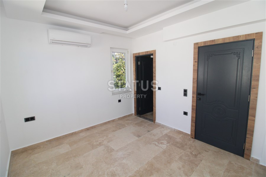 Стильная двухуровневая вилла с видом на море в Каргыджаке. 175м2 фото 17