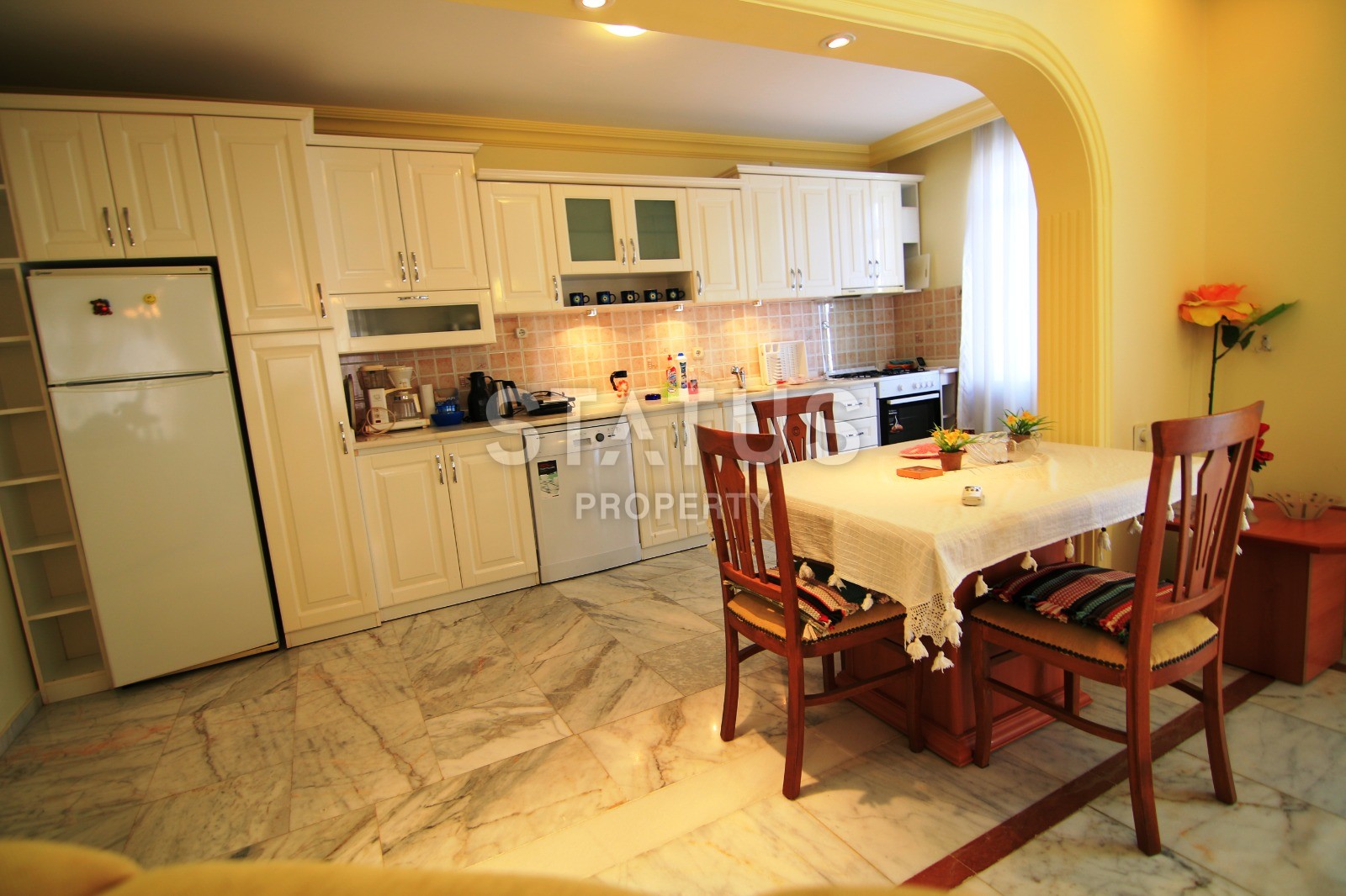 Трехкомнатная квартира с мебелью на ул. Ататюрк, Махмутлар, 125 м2 фото 7