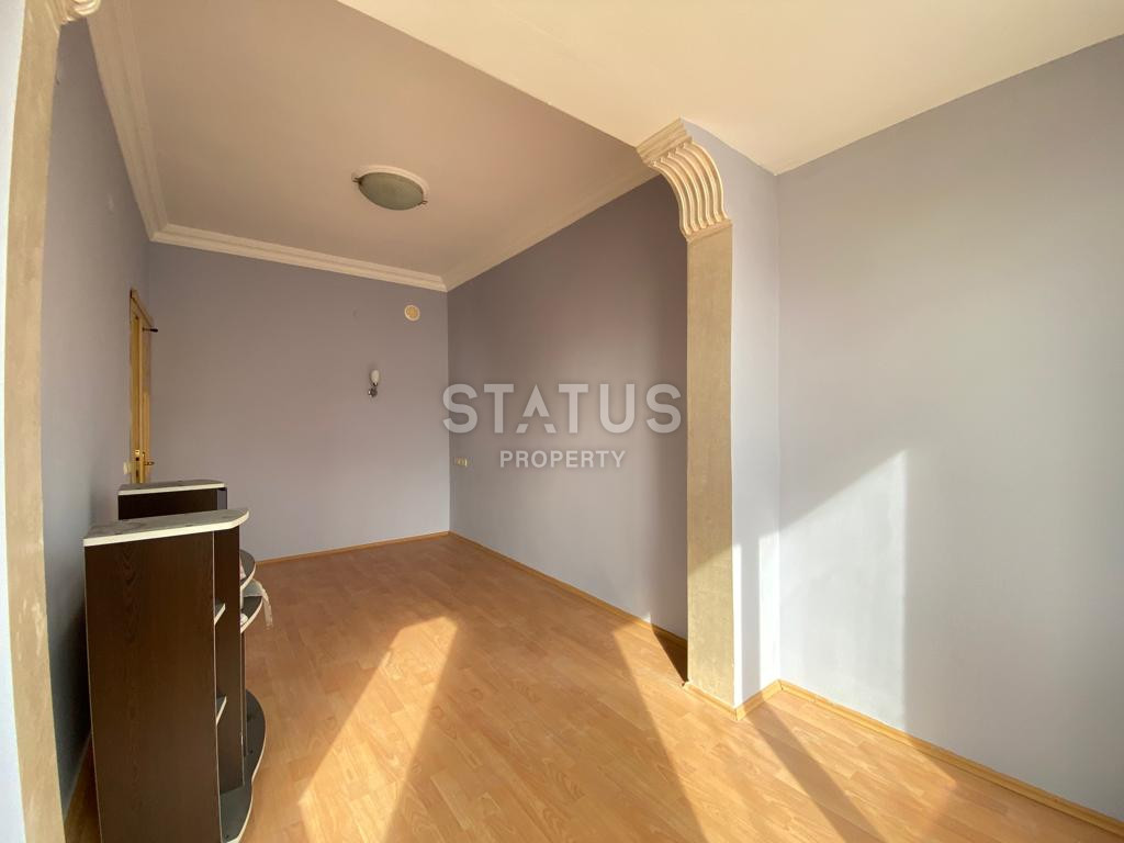 Трёхэтажная вилла в 400м от моря в районе Демирташ. 270м2 фото 6