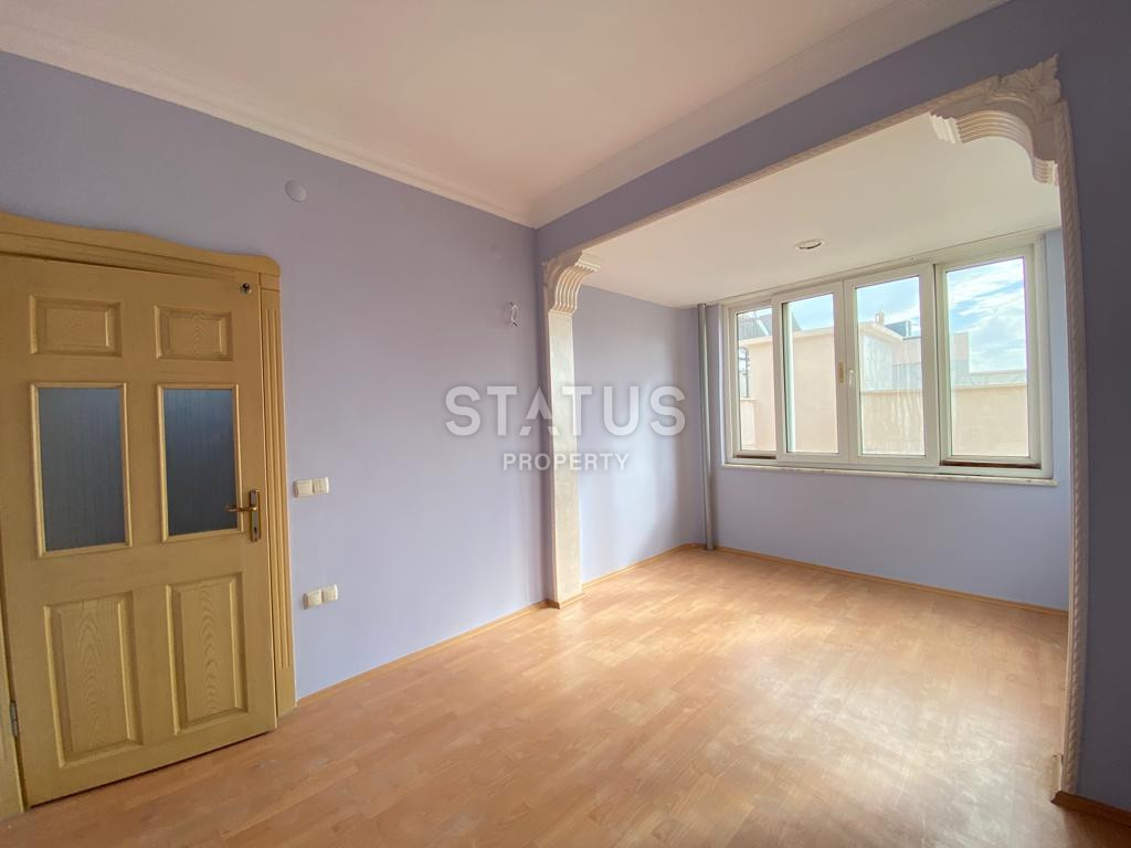 Трёхэтажная вилла в 400м от моря в районе Демирташ. 270м2 фото 7