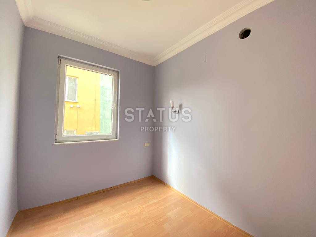 Трёхэтажная вилла в 400м от моря в районе Демирташ. 270м2 фото 21