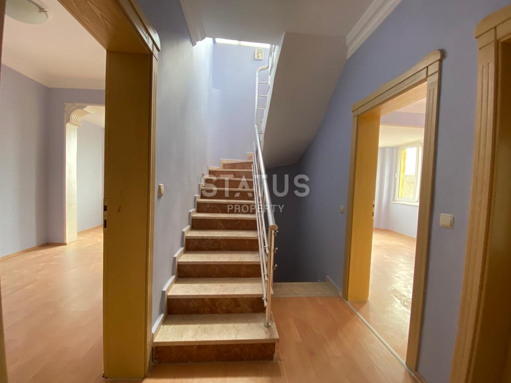 Трёхэтажная вилла в 400м от моря в районе Демирташ. 270м2 фото 22