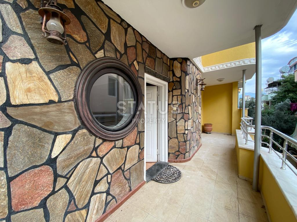 Трёхэтажная вилла в 400м от моря в районе Демирташ. 270м2 фото 24