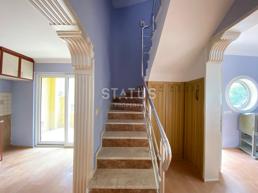 Трёхэтажная вилла в 400м от моря в районе Демирташ. 270м2 фото 25