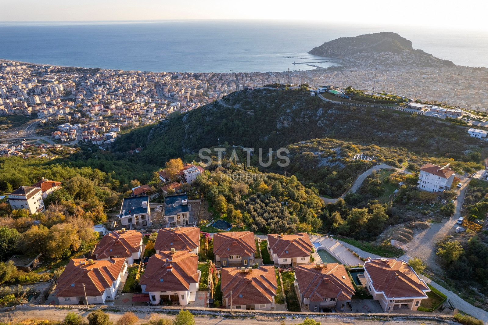 Cozy villa with sea views in the central area of Bektash. 160m2 фото 3