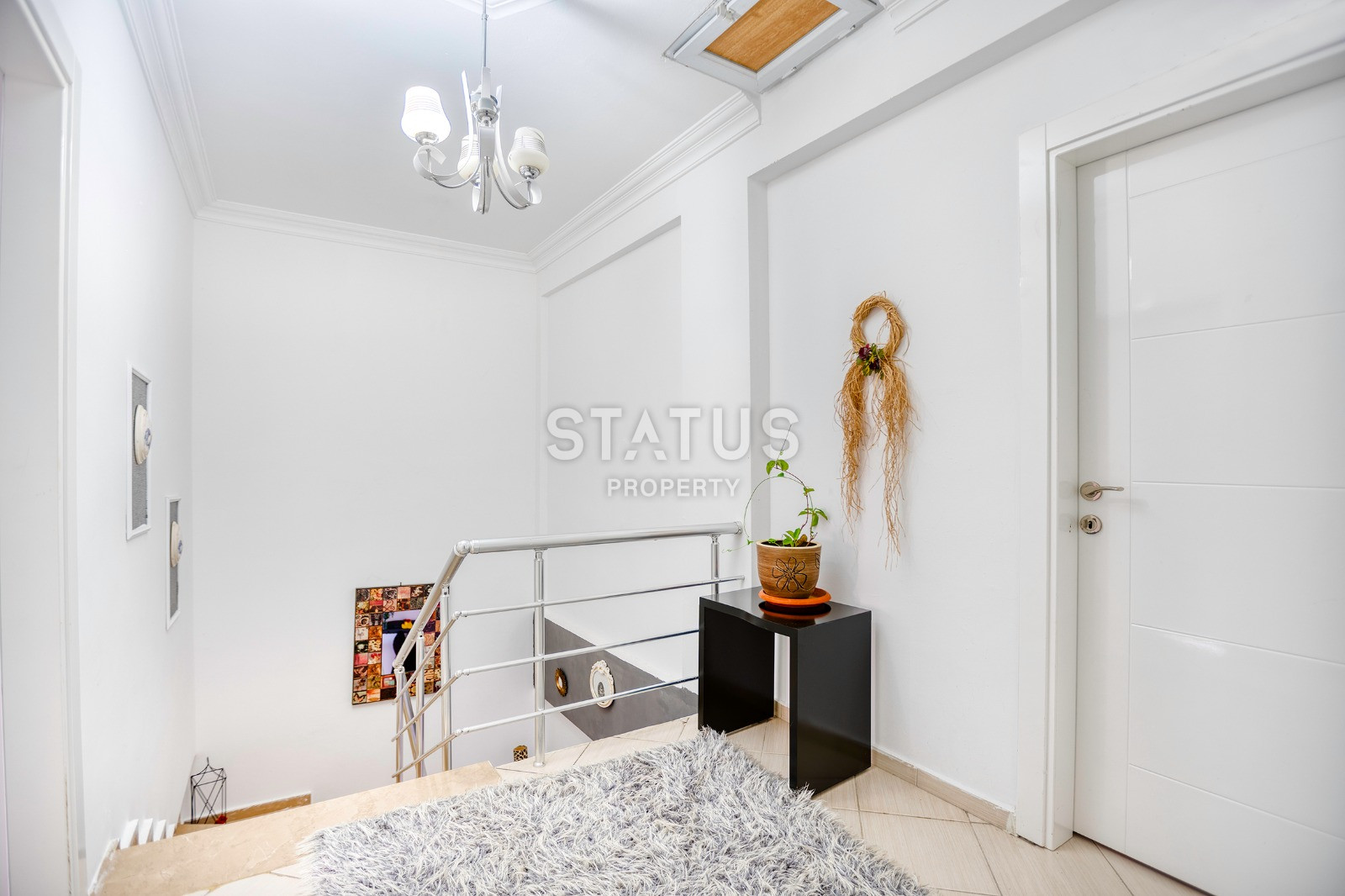 Cozy villa with sea views in the central area of Bektash. 160m2 фото 5