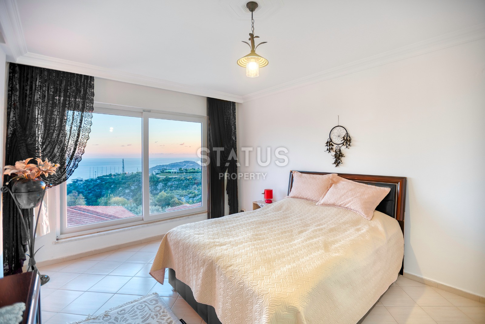 Cozy villa with sea views in the central area of Bektash. 160m2 фото 24