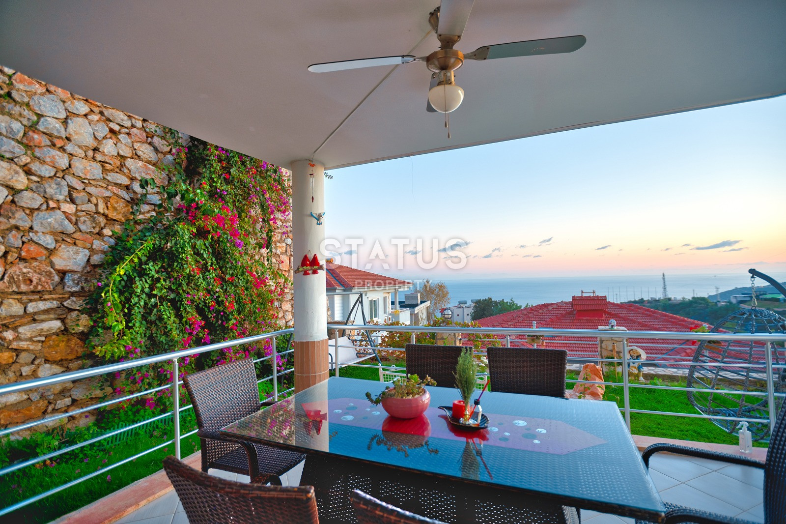 Cozy villa with sea views in the central area of Bektash. 160m2 фото 26