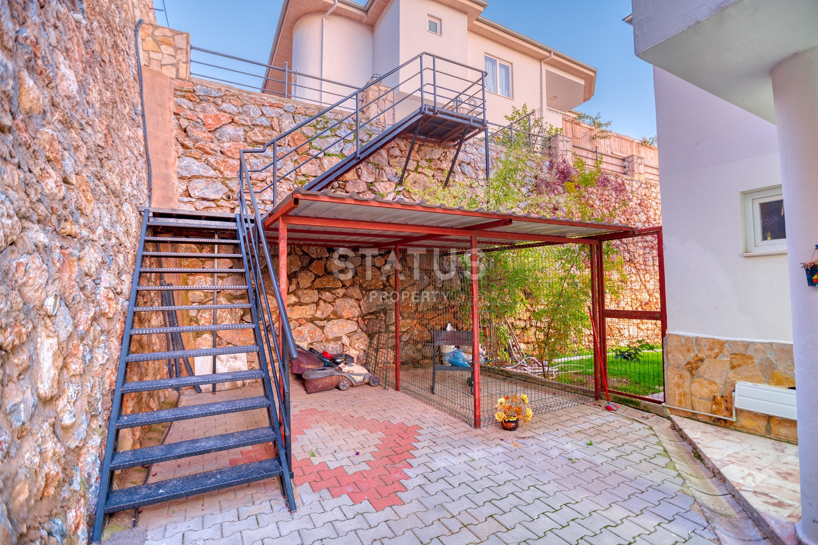 Cozy villa with sea views in the central area of Bektash. 160m2 фото 34
