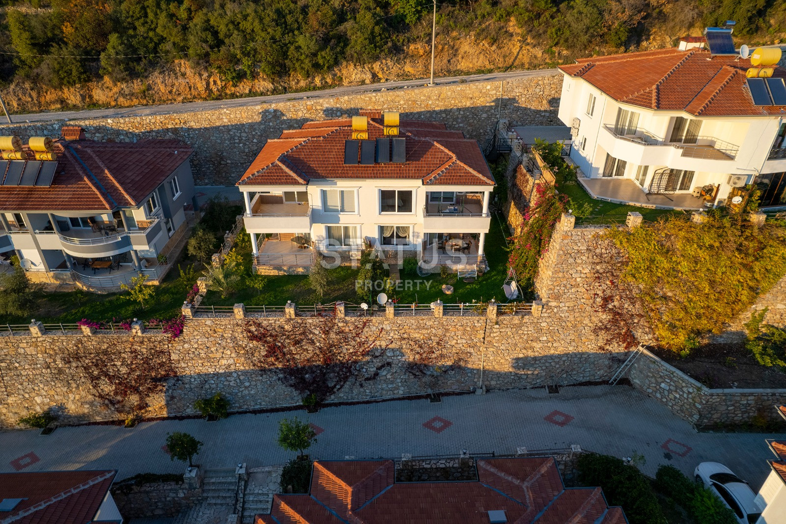 Cozy villa with sea views in the central area of Bektash. 160m2 фото 35