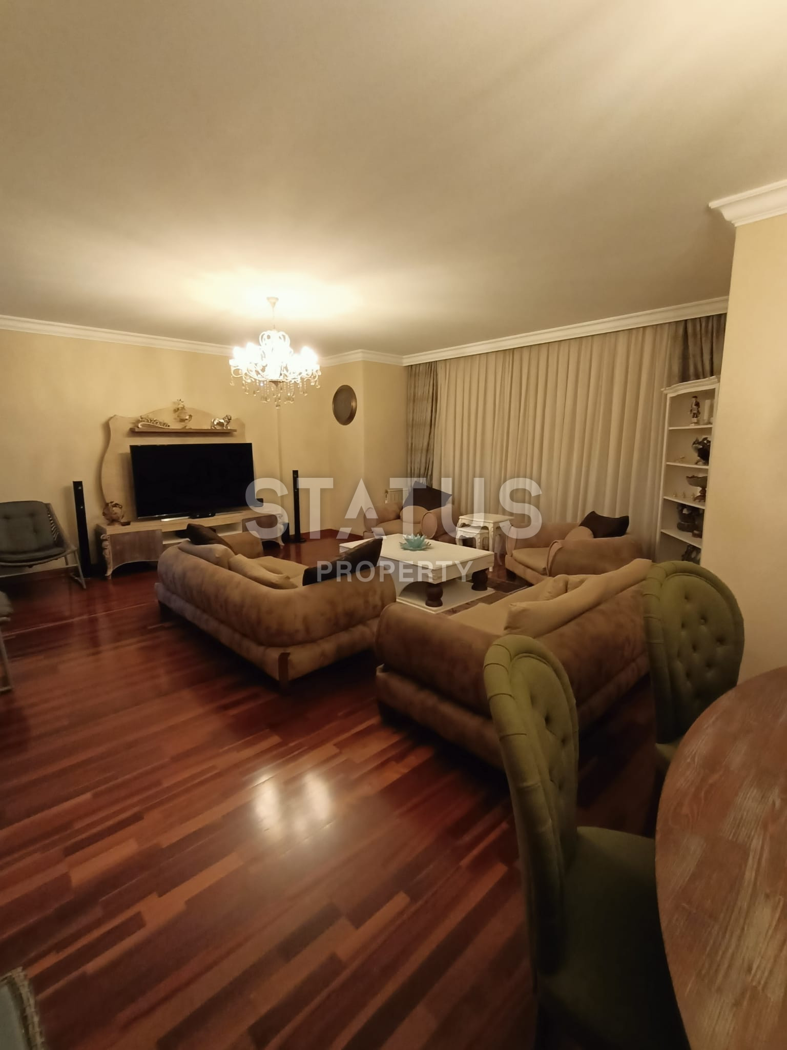 Five-room apartment by the sea in a well-known residential complex in the first coastline in the center of Alanya. 220m2 фото 4