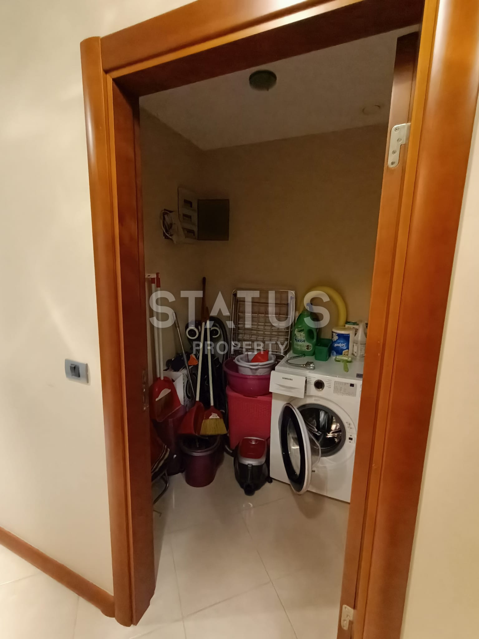 Five-room apartment by the sea in a well-known residential complex in the first coastline in the center of Alanya. 220m2 фото 20