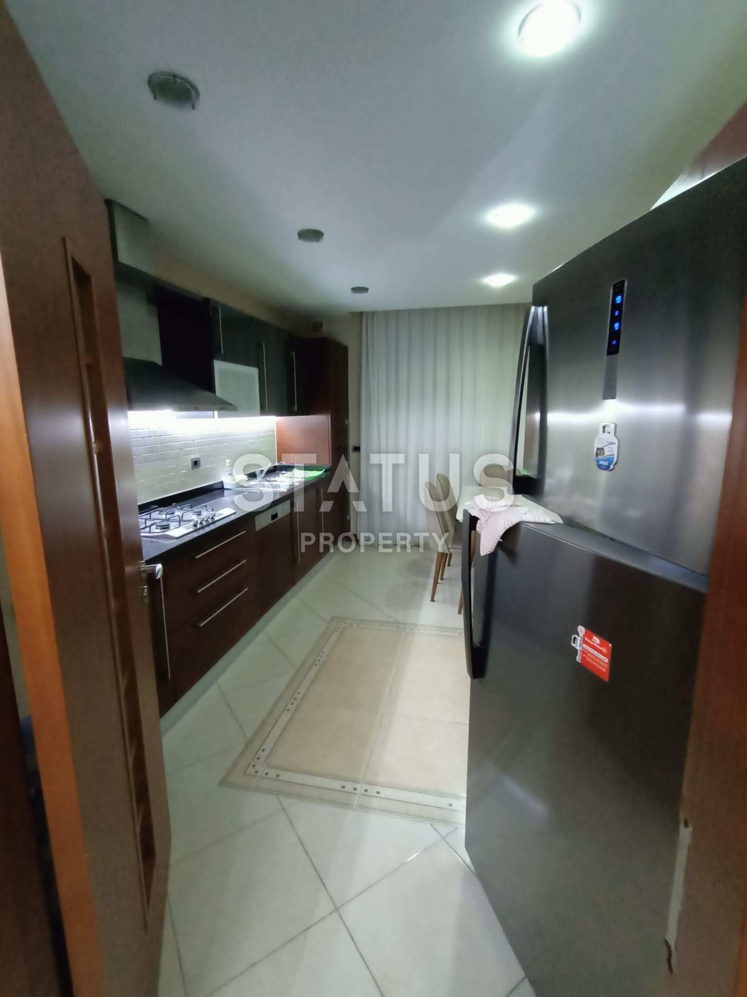 Five-room apartment by the sea in a well-known residential complex in the first coastline in the center of Alanya. 220m2 фото 27