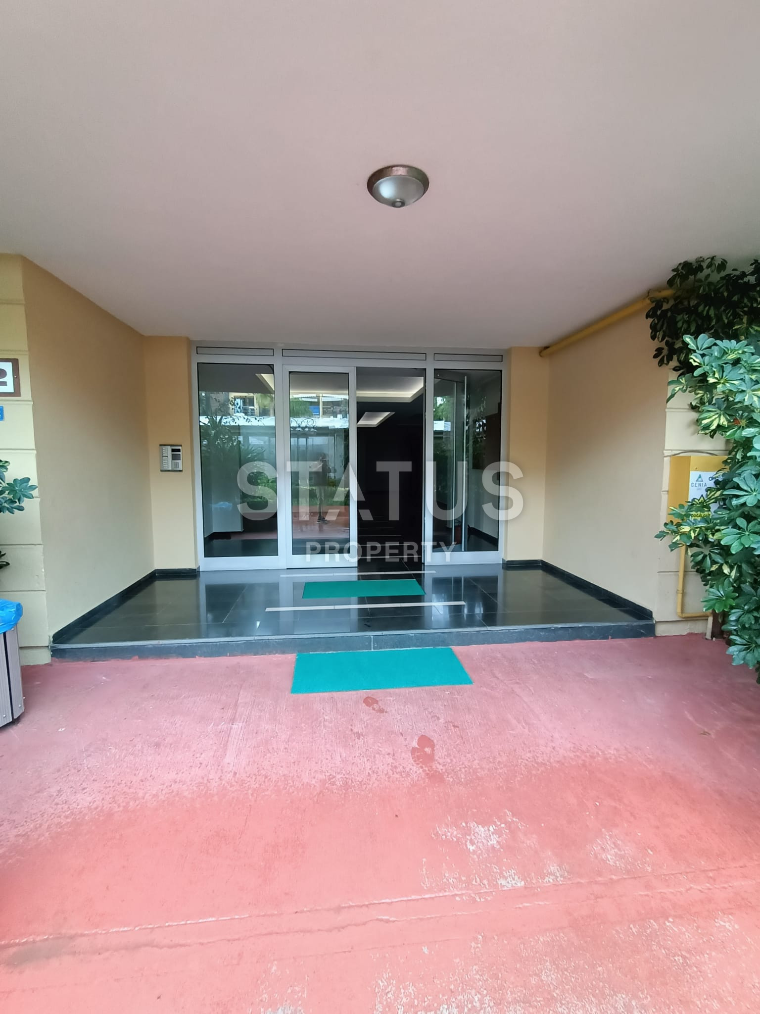 Five-room apartment by the sea in a well-known residential complex in the first coastline in the center of Alanya. 220m2 фото 40