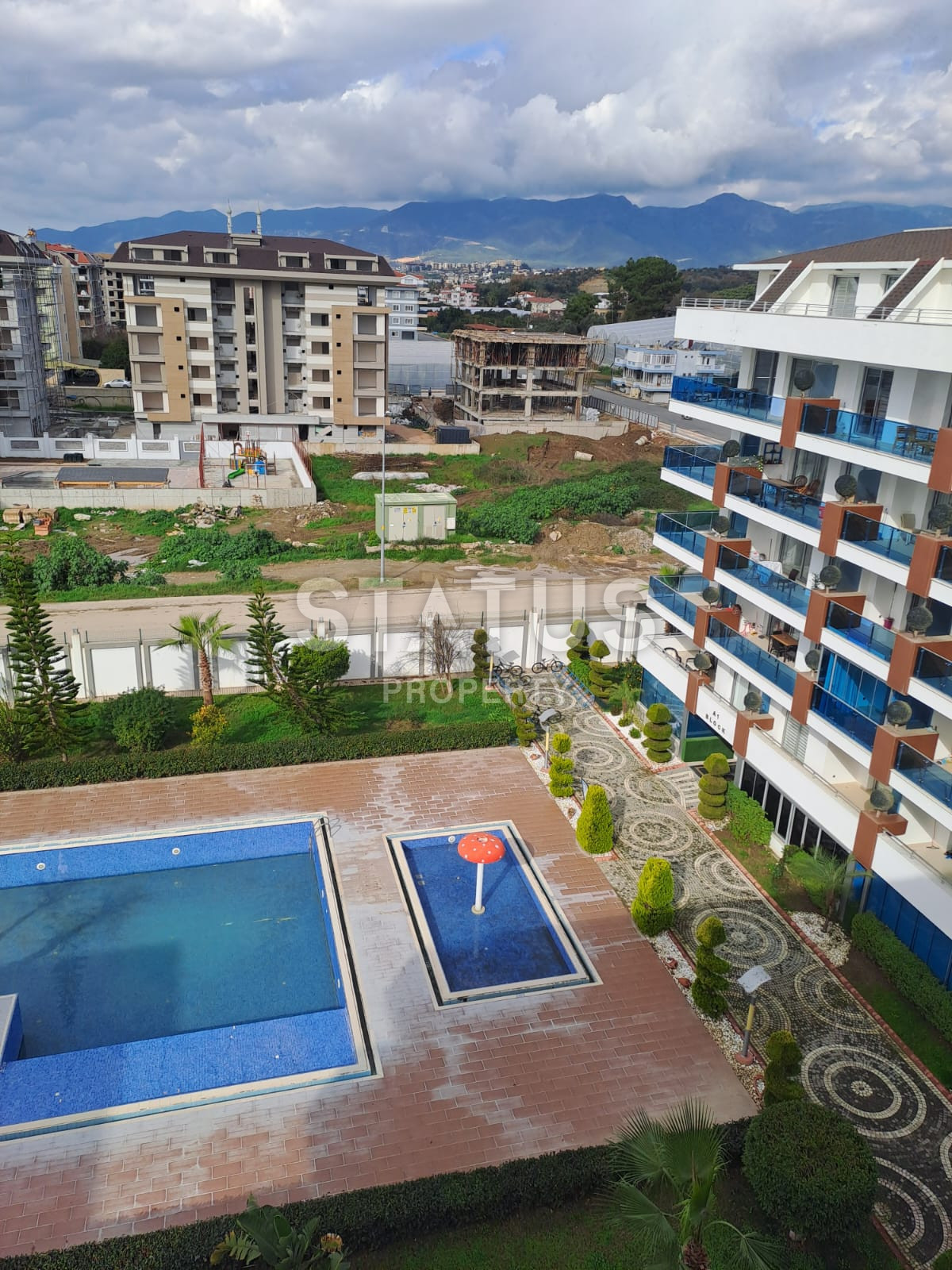 Beautiful penthouse in a cozy family complex in Kestel. 250m2 фото 37