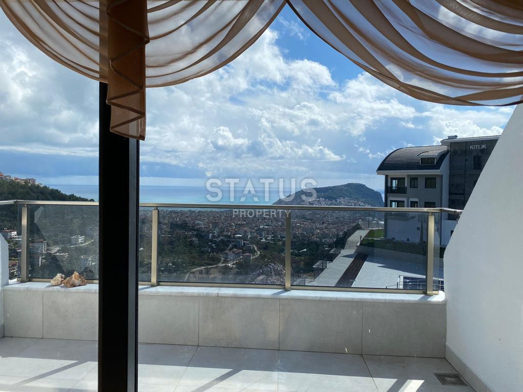 Шикарный пентхаус с видом на море в предгорье в районе Тепе. 225м2 фото 37