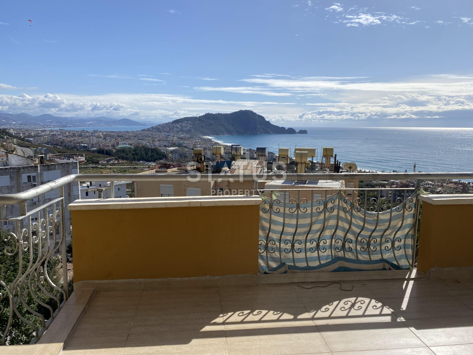 Просторная квартира с четырьмя спальнями с видом на море в центре Аланьи. 240м2 фото 17