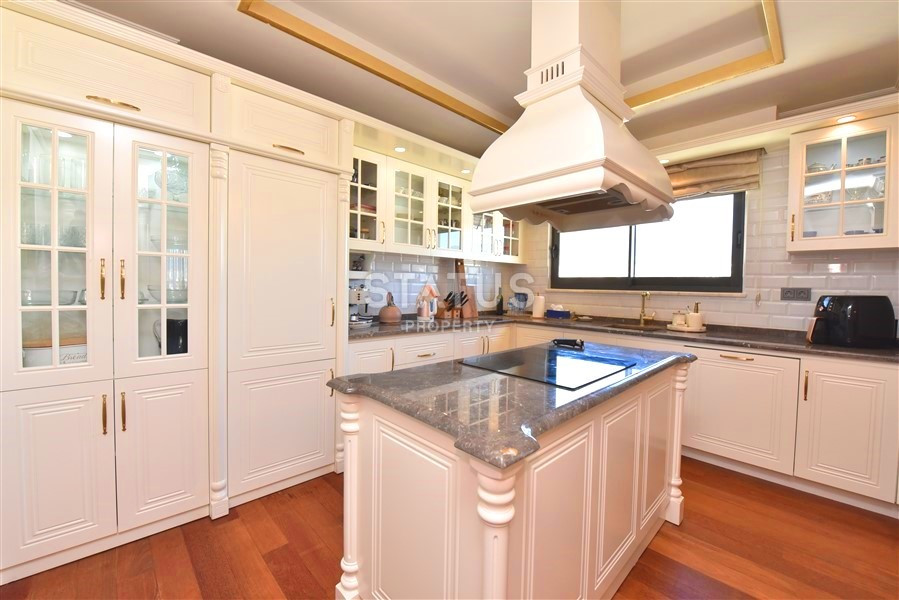 Роскошный пентхаус 4+1 с мебелью в комплексе люкс класса в районе Оба в 150м от пляжа. 271 м2 фото 15