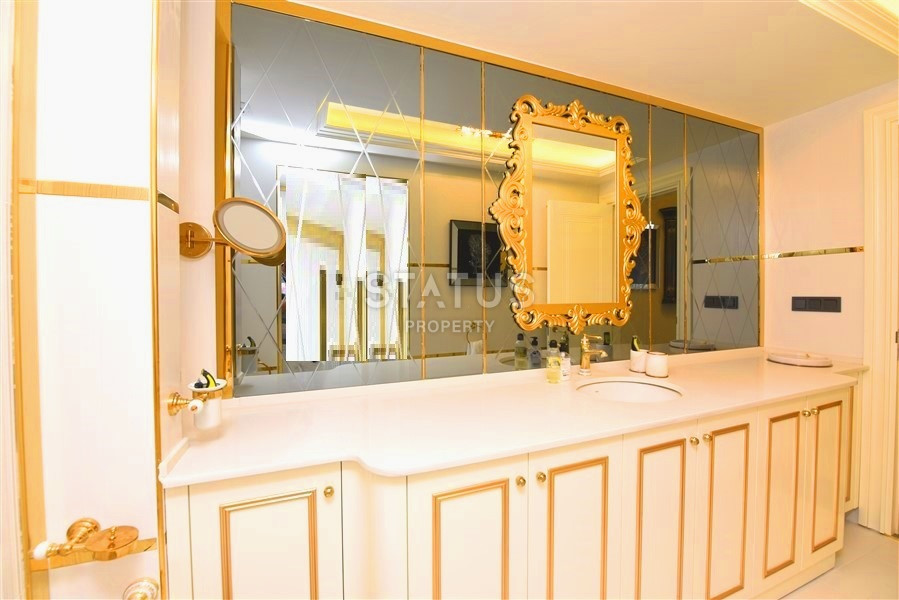 Роскошный пентхаус 4+1 с мебелью в комплексе люкс класса в районе Оба в 150м от пляжа. 271 м2 фото 16