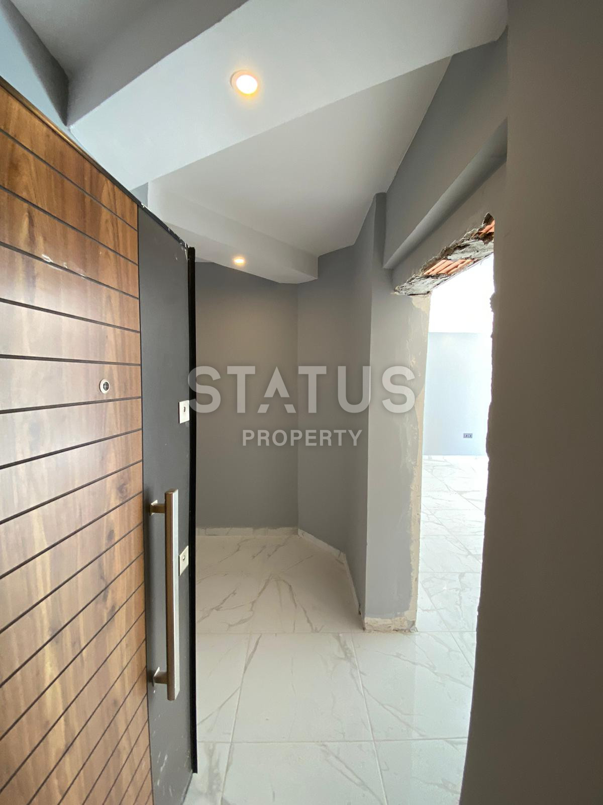 Three-room apartment in the first coastline in the Tosmur area. 80m2 фото 17