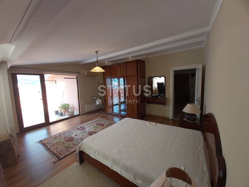 Шестикомнатная квартира с видом на горы Торос с хорошей локацией в районе нижняя Оба. 320м2 фото 10