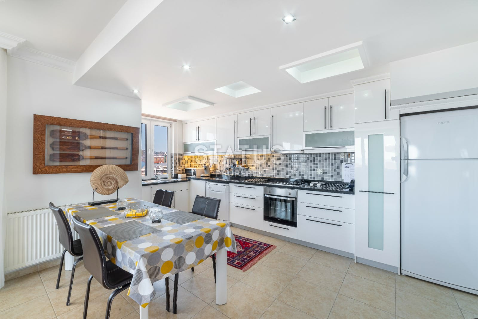 Прекрасный пентхаус с видом на море в 180м от него в одном из лучших комплексов в Тосмуре. 273м2 фото 5