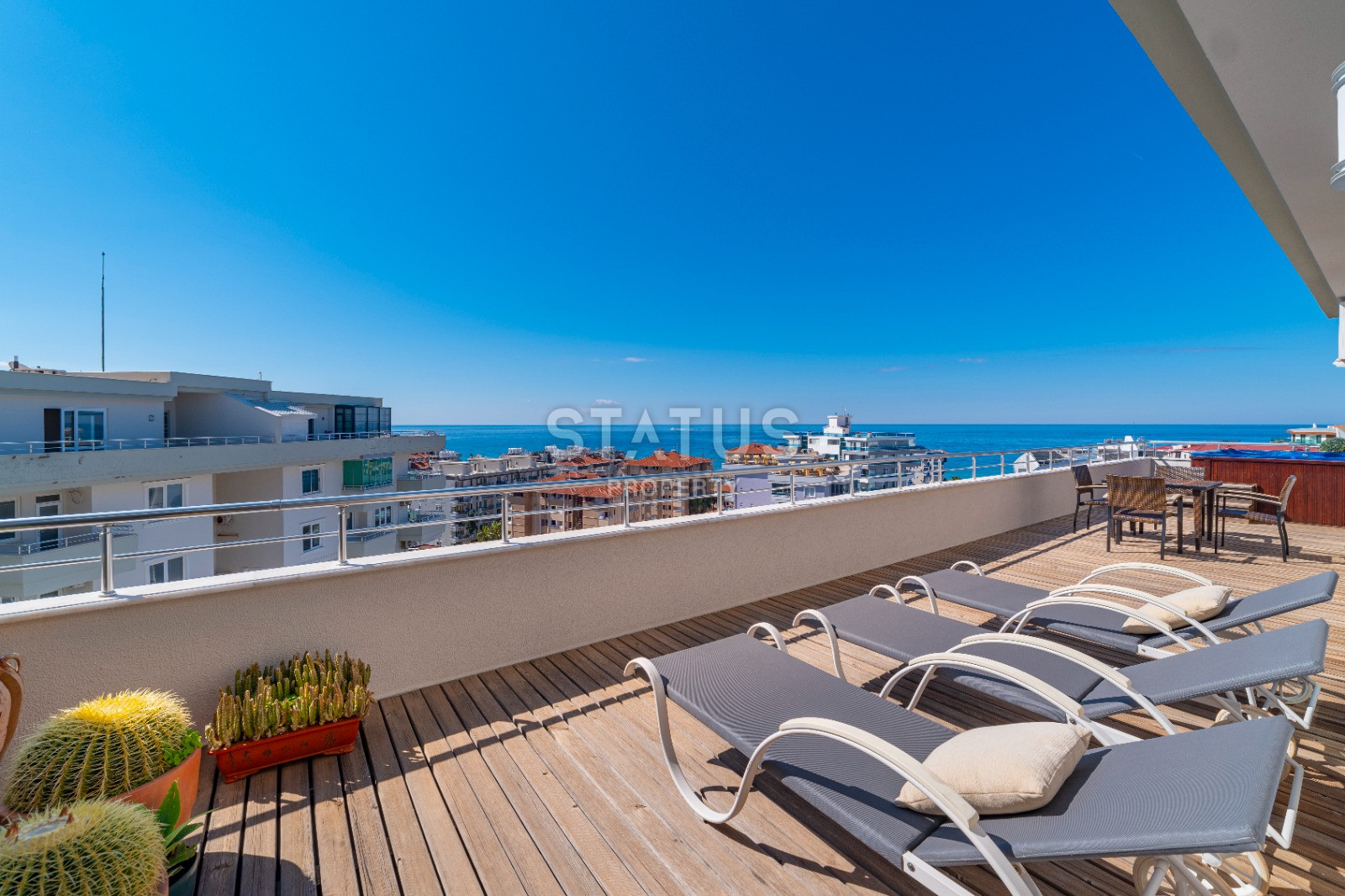 Прекрасный пентхаус с видом на море в 180м от него в одном из лучших комплексов в Тосмуре. 273м2 фото 17