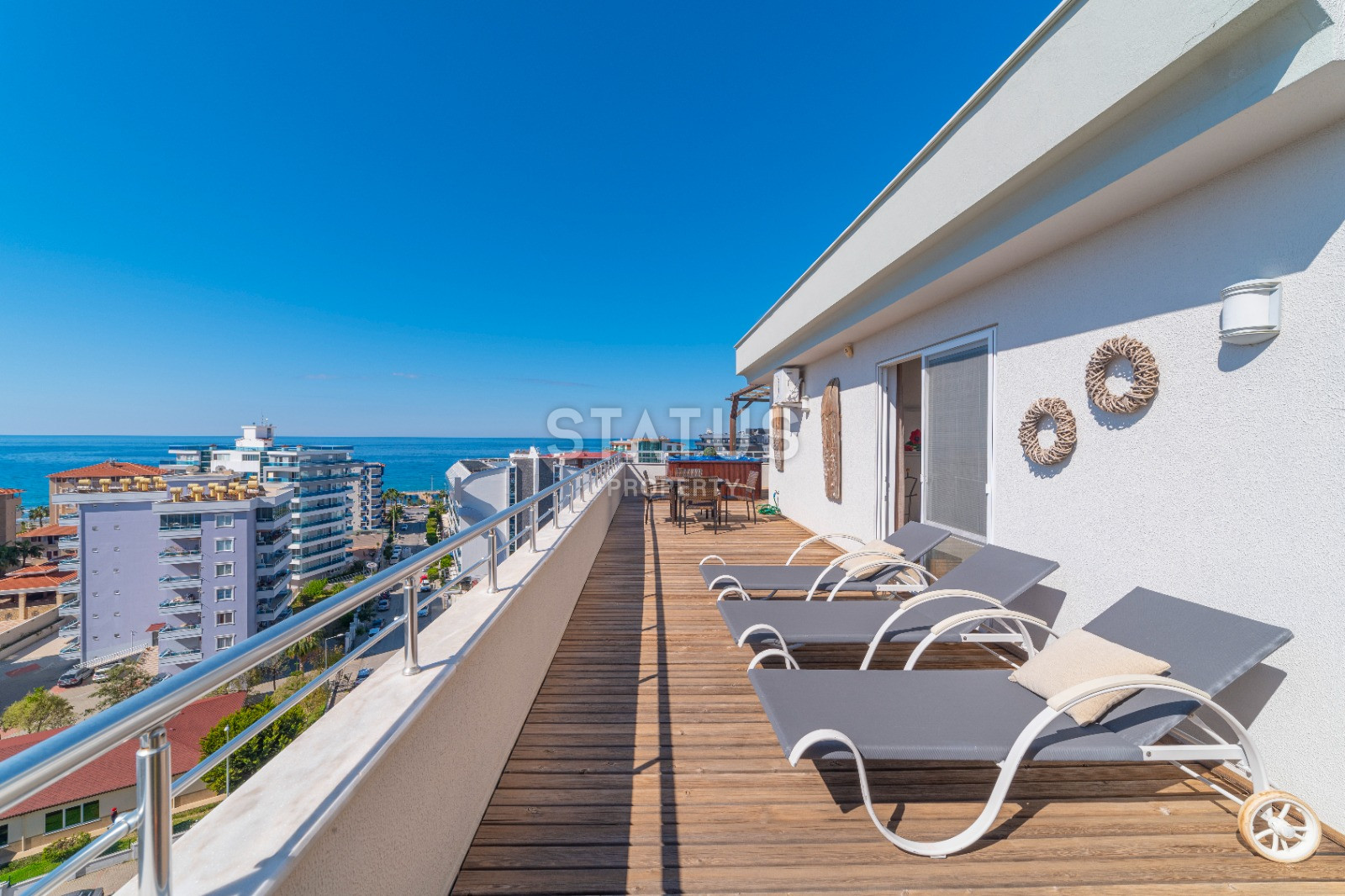 Прекрасный пентхаус с видом на море в 180м от него в одном из лучших комплексов в Тосмуре. 273м2 фото 18