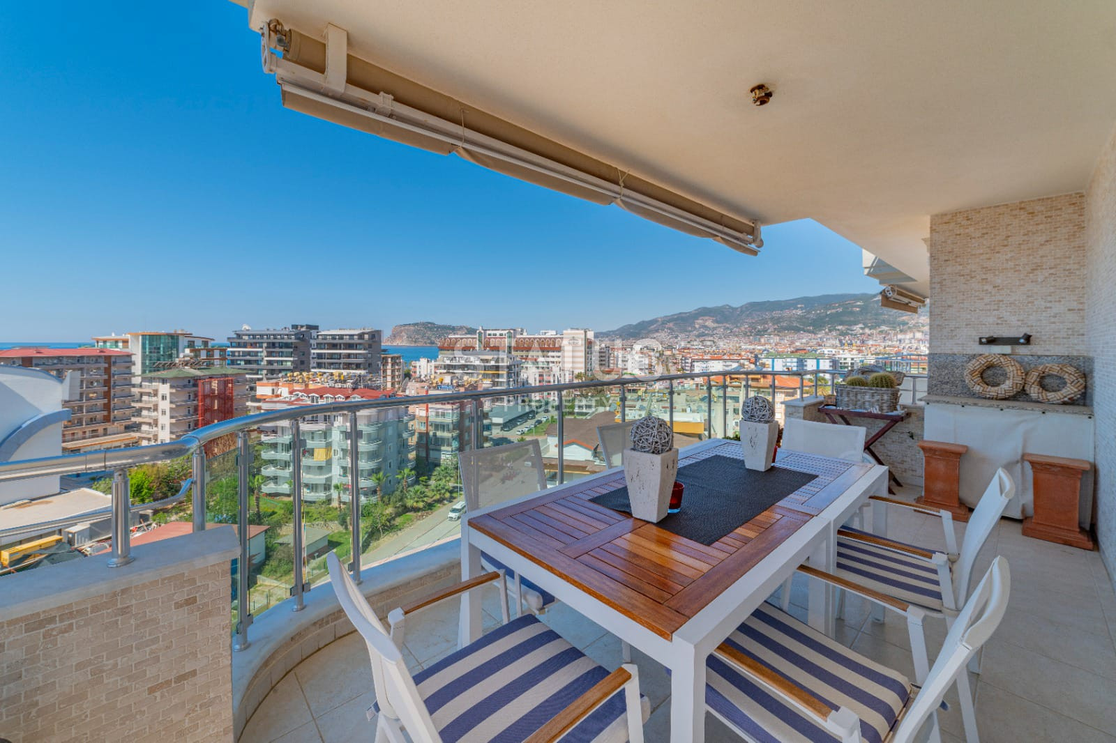 Прекрасный пентхаус с видом на море в 180м от него в одном из лучших комплексов в Тосмуре. 273м2 фото 27