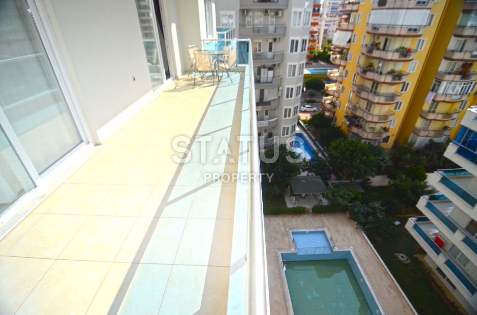 Шикарная квартира планировки 1+1 с мебелью и новой техникой в Махмутларе фото 16