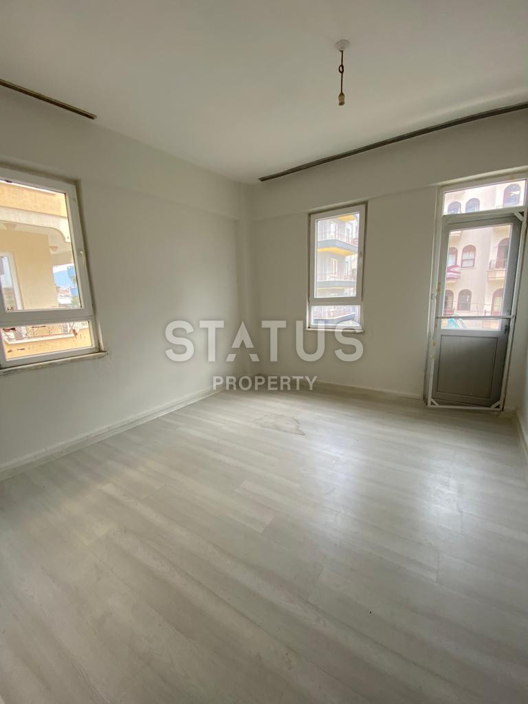Трёхкомнатная квартира у моря в 100м от него в районе Конаклы. 95м2 фото 2