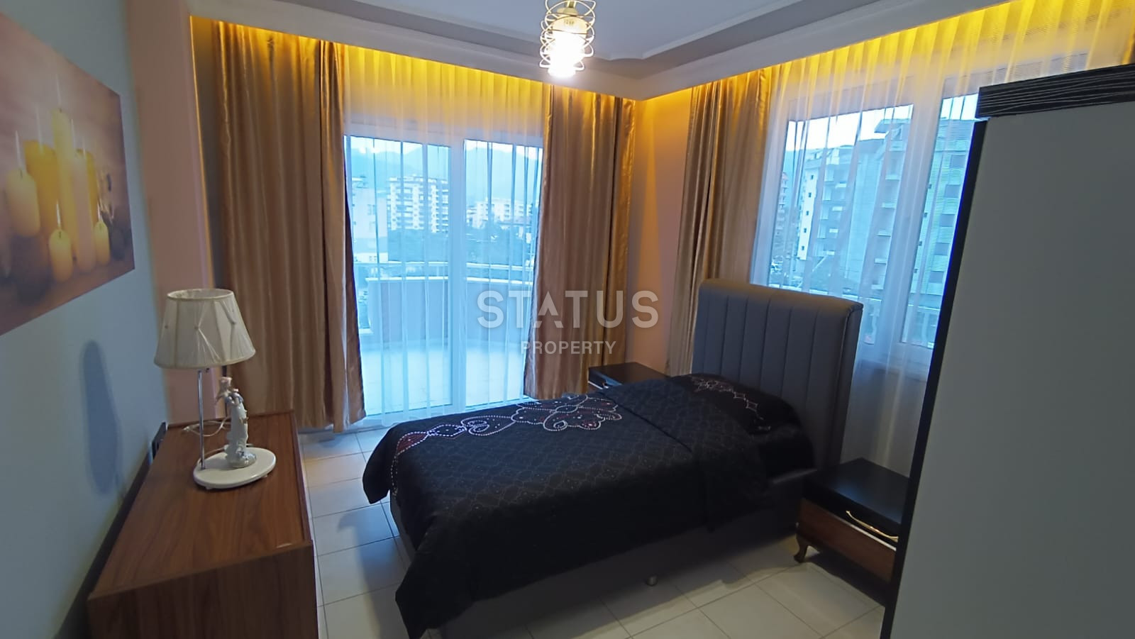 Трёхкомнатная меблированная квартира с видом на море всего в 300м от него в открытом районе Тосмур. 125м2 фото 9