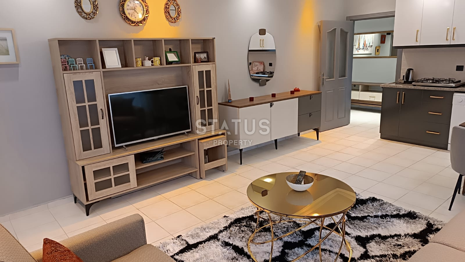 Трёхкомнатная меблированная квартира с видом на море всего в 300м от него в открытом районе Тосмур. 125м2 фото 11