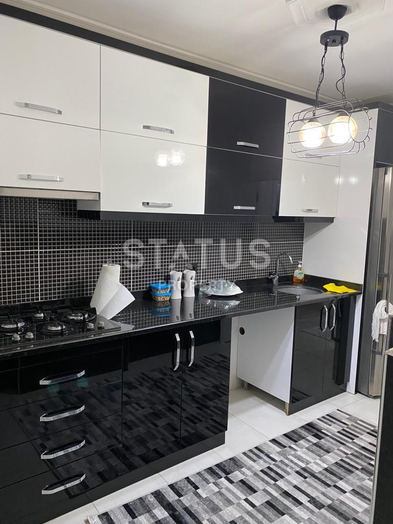 Трехкомнатная меблированная квартира в 300м от моря в открытом для ВНЖ районе Тосмур. 110м2 фото 5