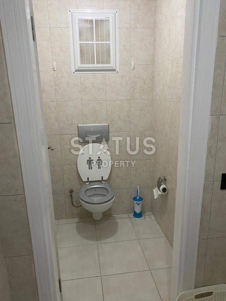 Трехкомнатная меблированная квартира в 300м от моря в открытом для ВНЖ районе Тосмур. 110м2 фото 24