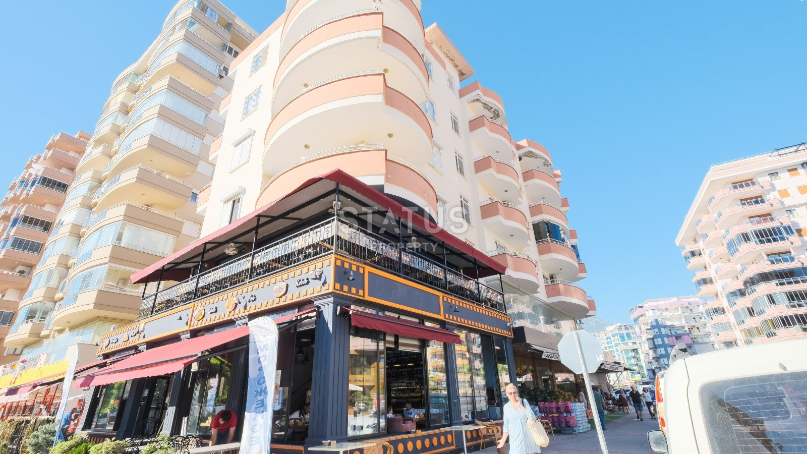 Квартира 1+1 с ремонтом у моря, район Махмутлар, 90 м2 фото 2