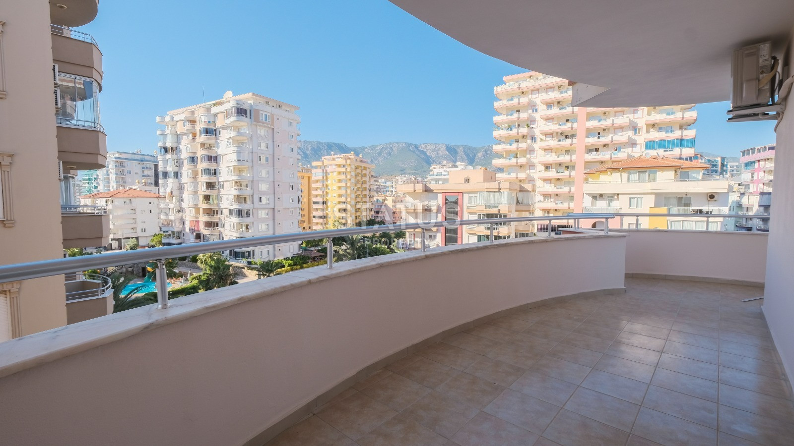 Квартира 1+1 с ремонтом у моря, район Махмутлар, 90 м2 фото 15