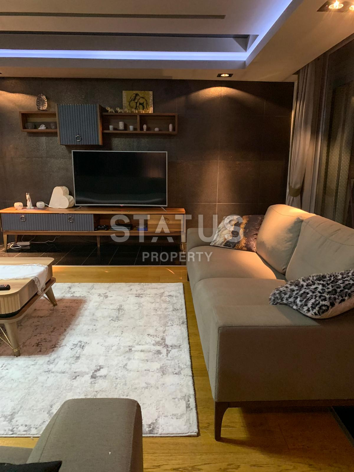 Дизайнерский дуплекс 5+1 с видом на море в спальном элитном районе Буюкхасбахче в центральной части Аланьи. 285м2 фото 3