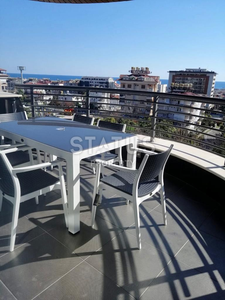 Дизайнерский дуплекс 5+1 с видом на море в спальном элитном районе Буюкхасбахче в центральной части Аланьи. 285м2 фото 28