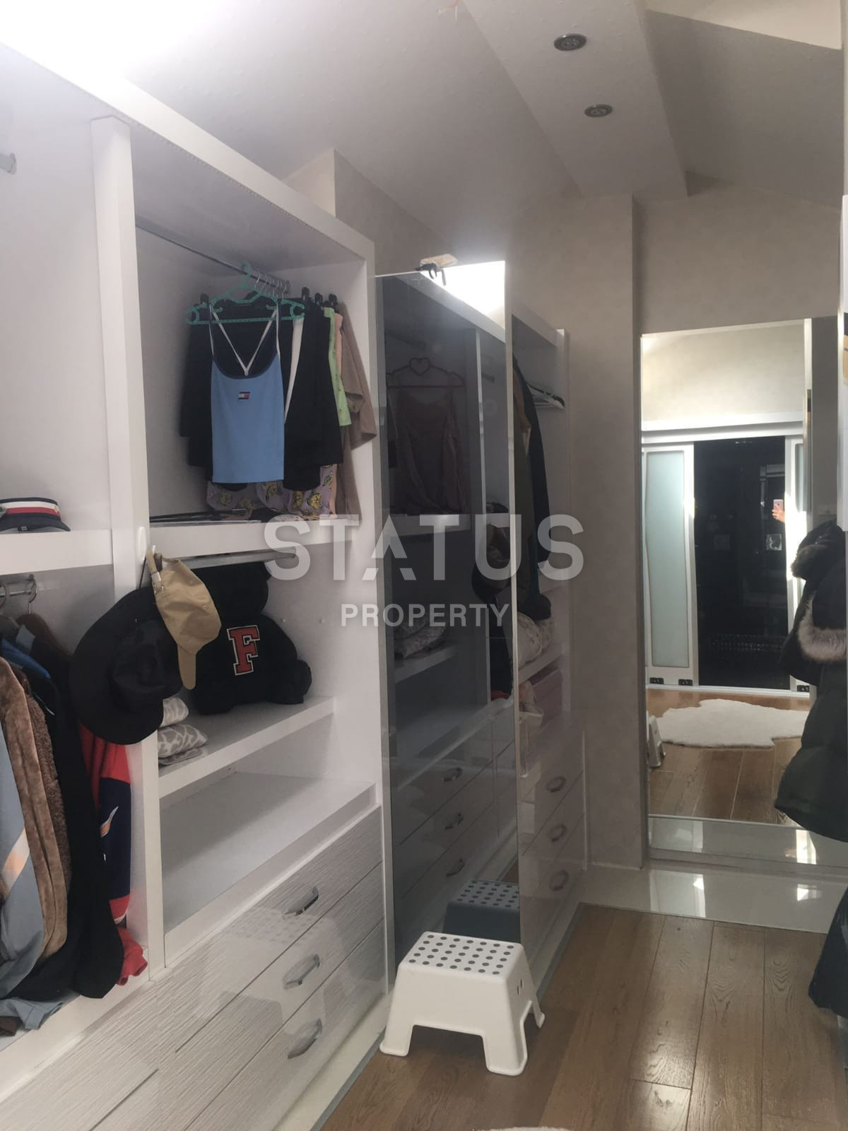 Дизайнерский дуплекс 5+1 с видом на море в спальном элитном районе Буюкхасбахче в центральной части Аланьи. 285м2 фото 10