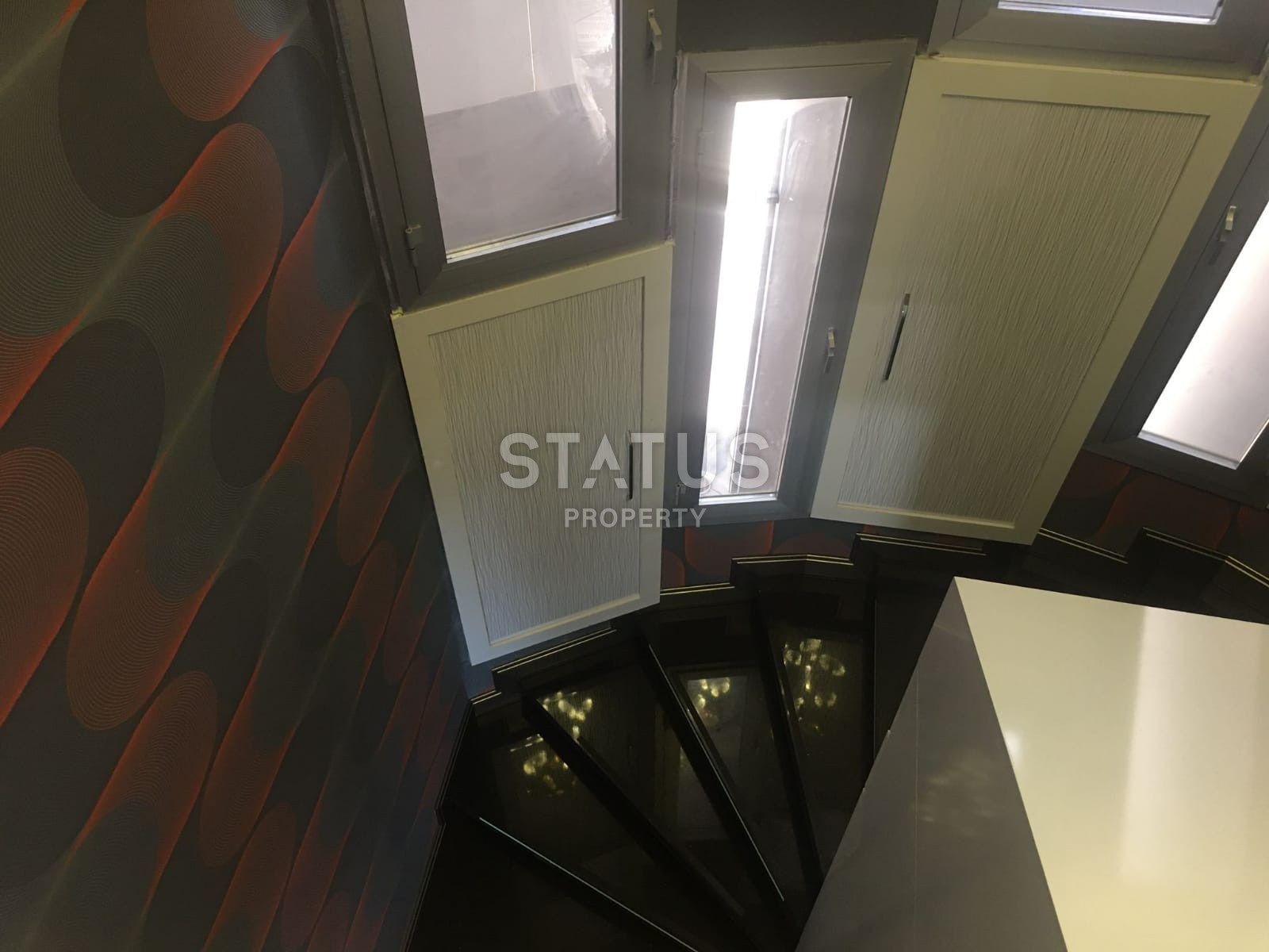 Дизайнерский дуплекс 5+1 с видом на море в спальном элитном районе Буюкхасбахче в центральной части Аланьи. 285м2 фото 18